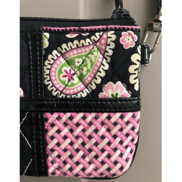 Vera Bradley Wristlet - Picture 3 of 13
